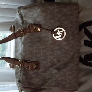 Michael Kors signature logo satchel. Fabulous condition w/dust bag